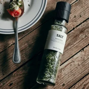 Salt, wild garlic Nicolas Vahé