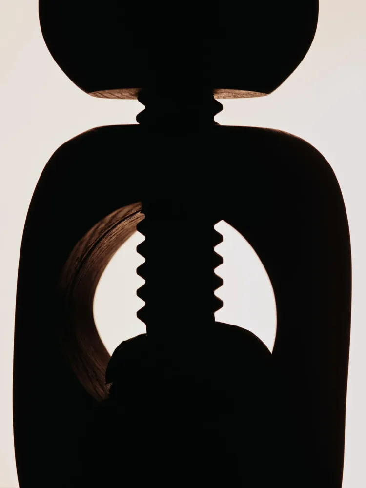 Cairn Nut Cracker - Onyx Brown