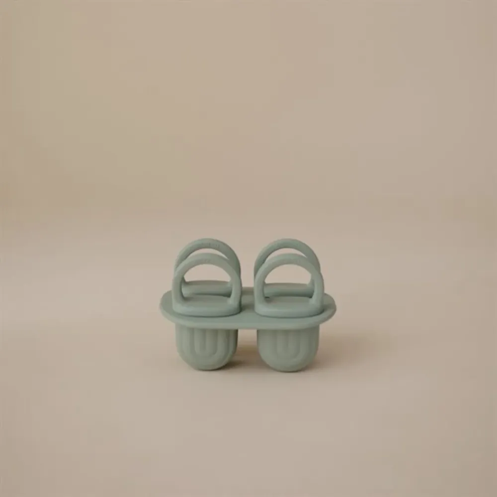 Mushie Cambridge Blue Toddler Ice Pop Tray