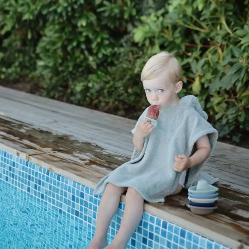 Mushie Cambridge Blue Toddler Ice Pop Tray