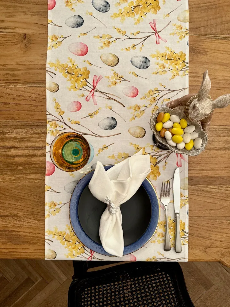 Table Runner - Easter Happy - 70 x 90 Inches 280