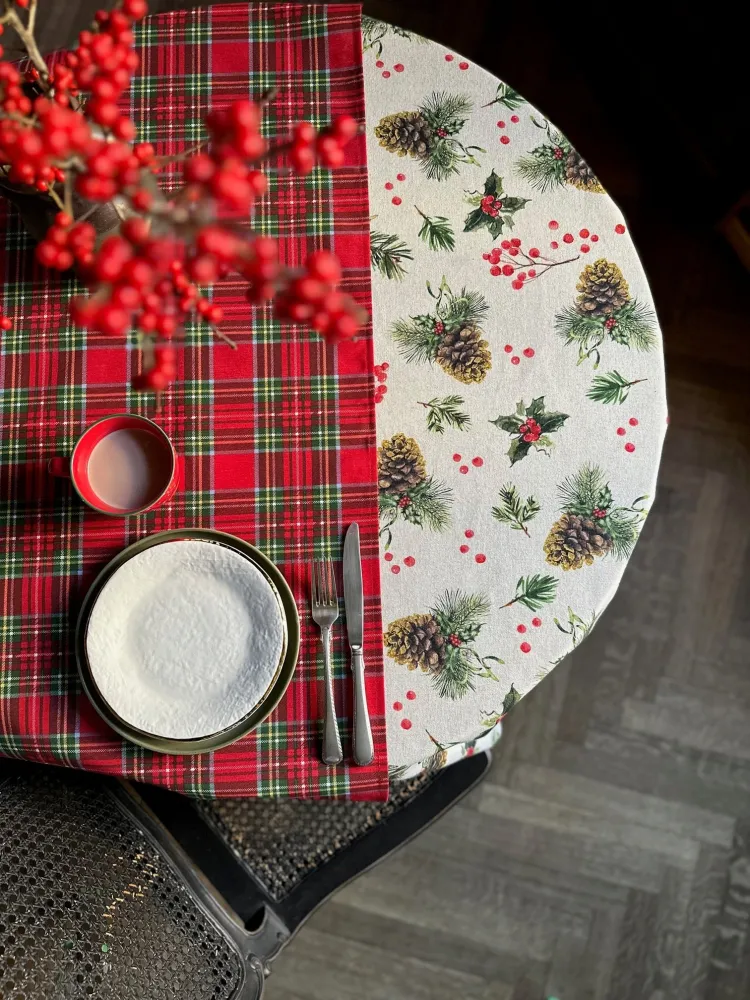 Christmas Motive Golden Tallträ Round Tablecloth 75in