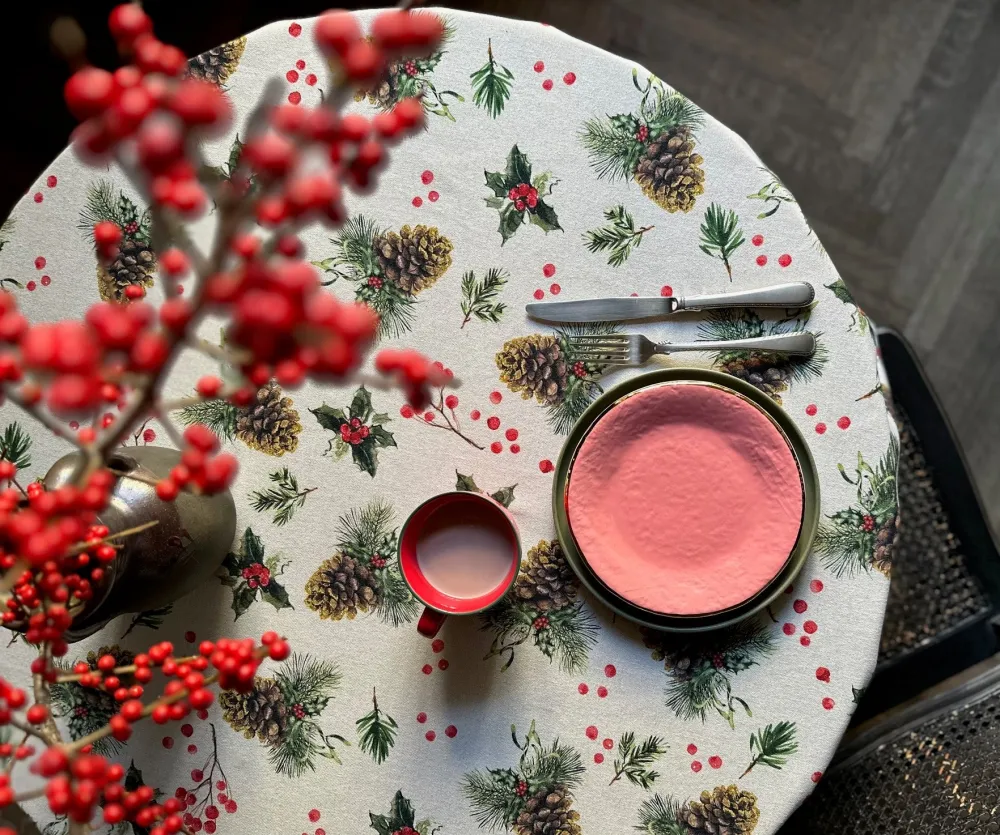 Christmas Motive Golden Tallträ Round Tablecloth 75in