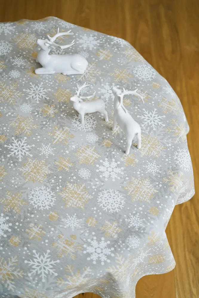 Christmas Motive Snowflakes Round Tablecloth 75in
