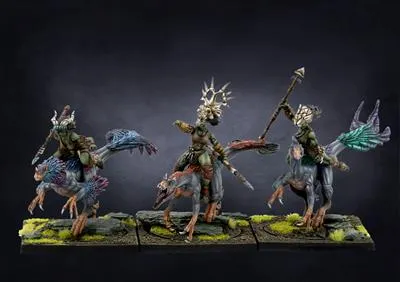Conquest - W'adrhŭn: Raptors - EN Large Gatherings
