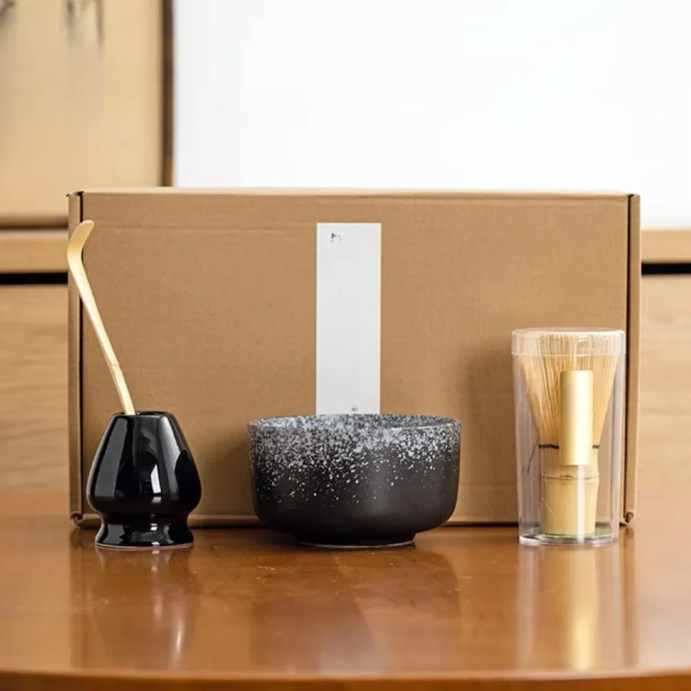 Matcha-Set 4-delar – Skillfully made Keramikskål, Hållare, Bambusked (Chasen) & Bambusmatcha-sked (Chashaku) Antikt