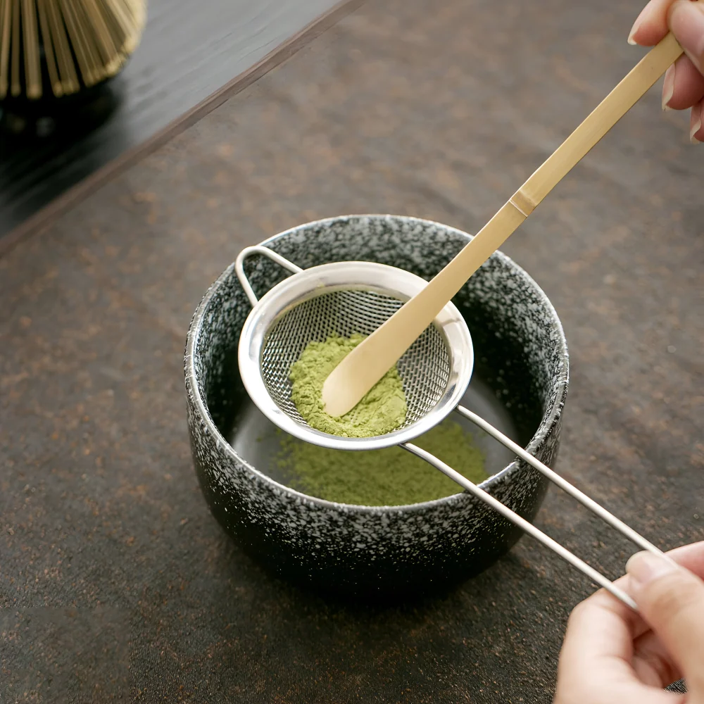 Matcha-Set 4-delar – Skillfully made Keramikskål, Hållare, Bambusked (Chasen) & Bambusmatcha-sked (Chashaku) Antikt