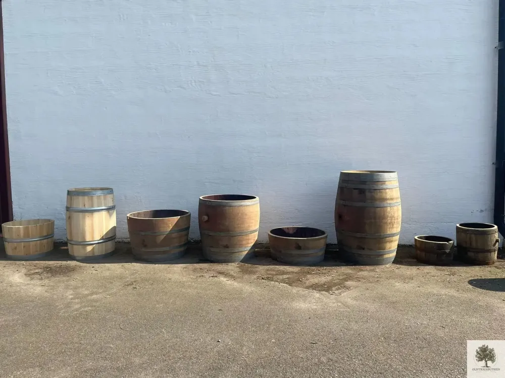 Halv whiskeytunna i ek 24 x 37 cm