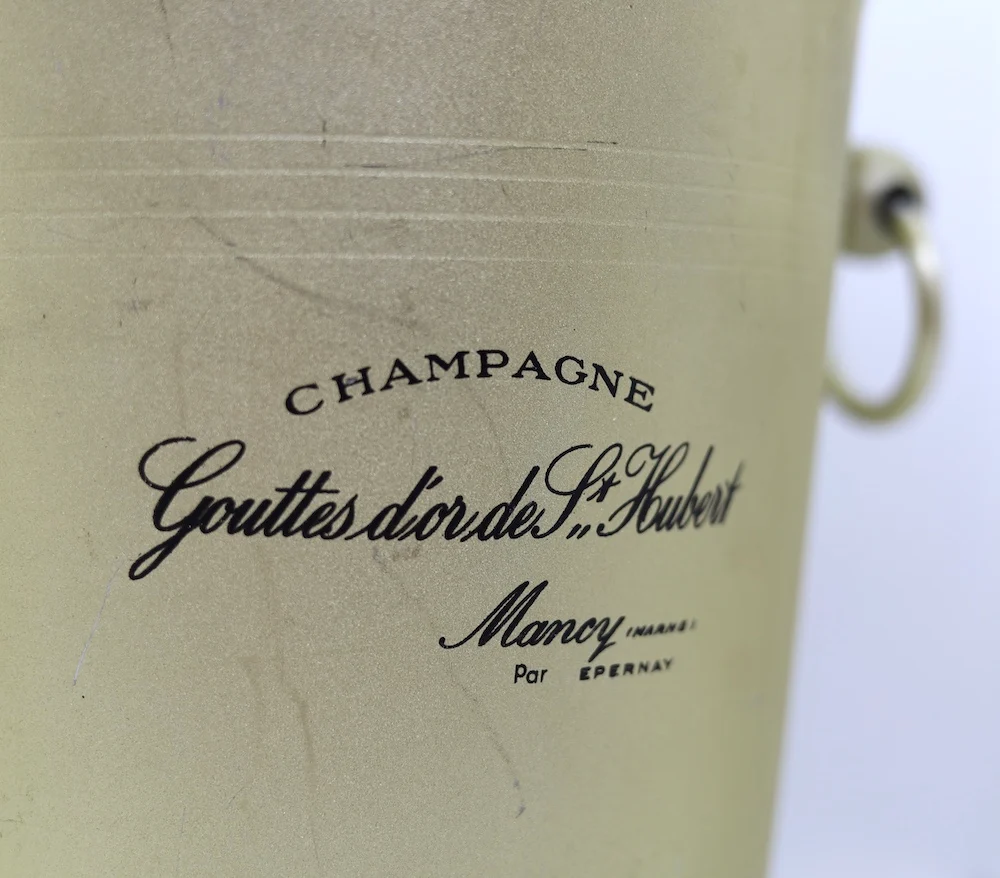 Professional Sommelier Grade Olika Champagne- och vinkylare i vintagedesign